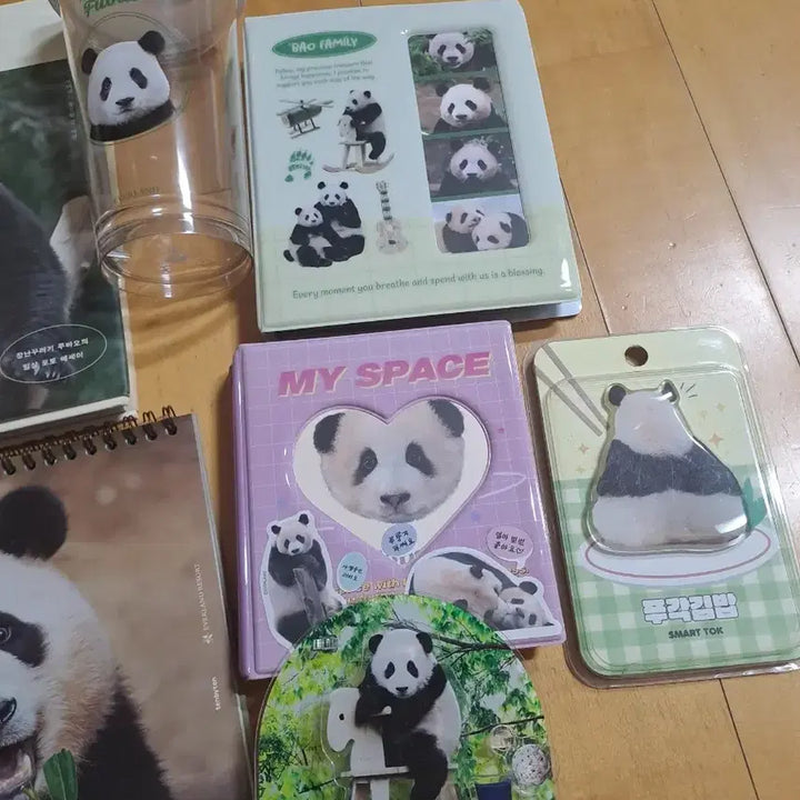 [BUNJANG] Fu Bao Merchandise Bundle Set / 푸바오 굿즈 일괄