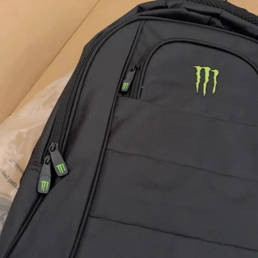 [BUNJANG] Monster Energy Black Backpack / 몬스터 에너지 블랙 백팩 가방 배낭 미사용 새상품