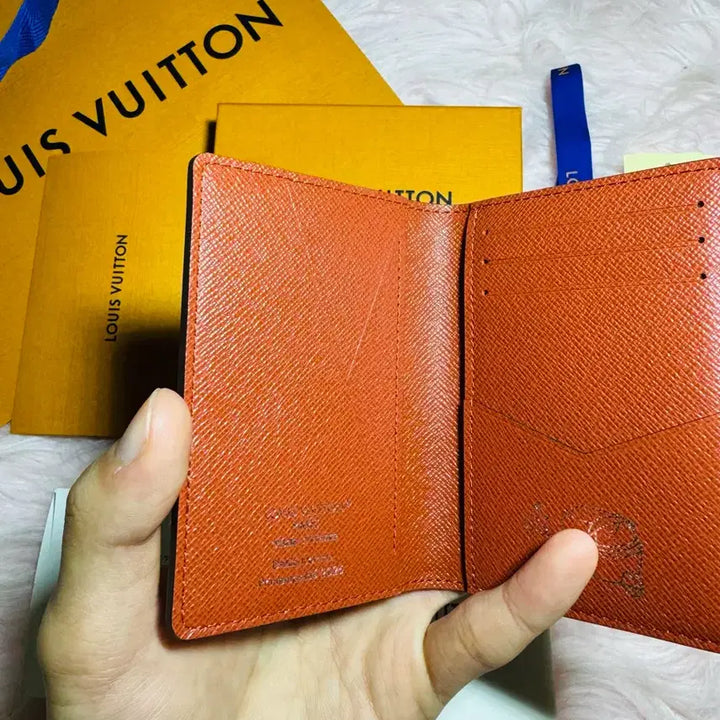 [BUNJANG] Louis Vuitton 2026 Pigment Organizer Orange OS / [OS,미사용] 루이비통 26년 피그먼트 오렌지 오거나이저 풀구성품