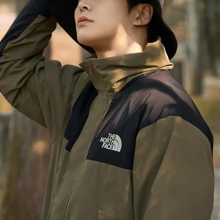 [BUNJANG] The North Face Mountain Windbreaker Jacket - Khaki Olive / [XL]23SS 노스페이스 고 마운틴 바람막이 자켓 105