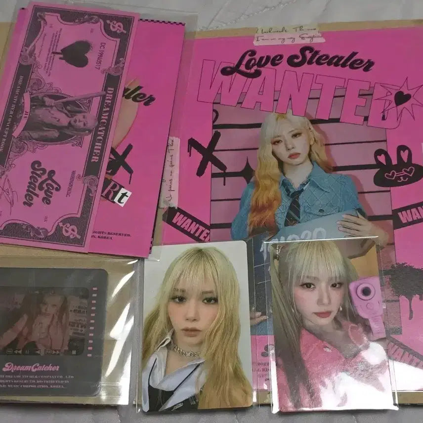 [SOLD OUT] [BUNJANG] Dreamcatcher JiU Love Catcher Set / 드림캐쳐 지유 컨셉북 러브캐쳐 러브스틸러 세트