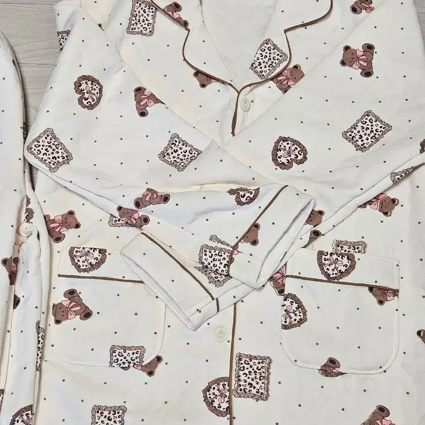 [BUNJANG] Bear and Heart Long Sleeve Quilted Pajama Set / 곰돌이/하트 긴팔 누빔파자마 세트