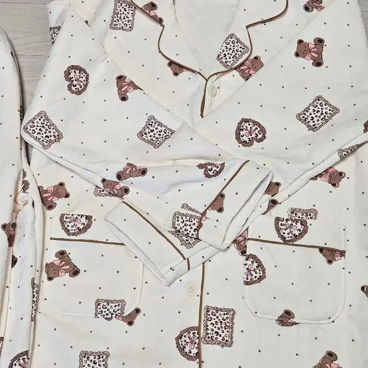 [BUNJANG] Bear and Heart Long Sleeve Quilted Pajama Set / 곰돌이/하트 긴팔 누빔파자마 세트