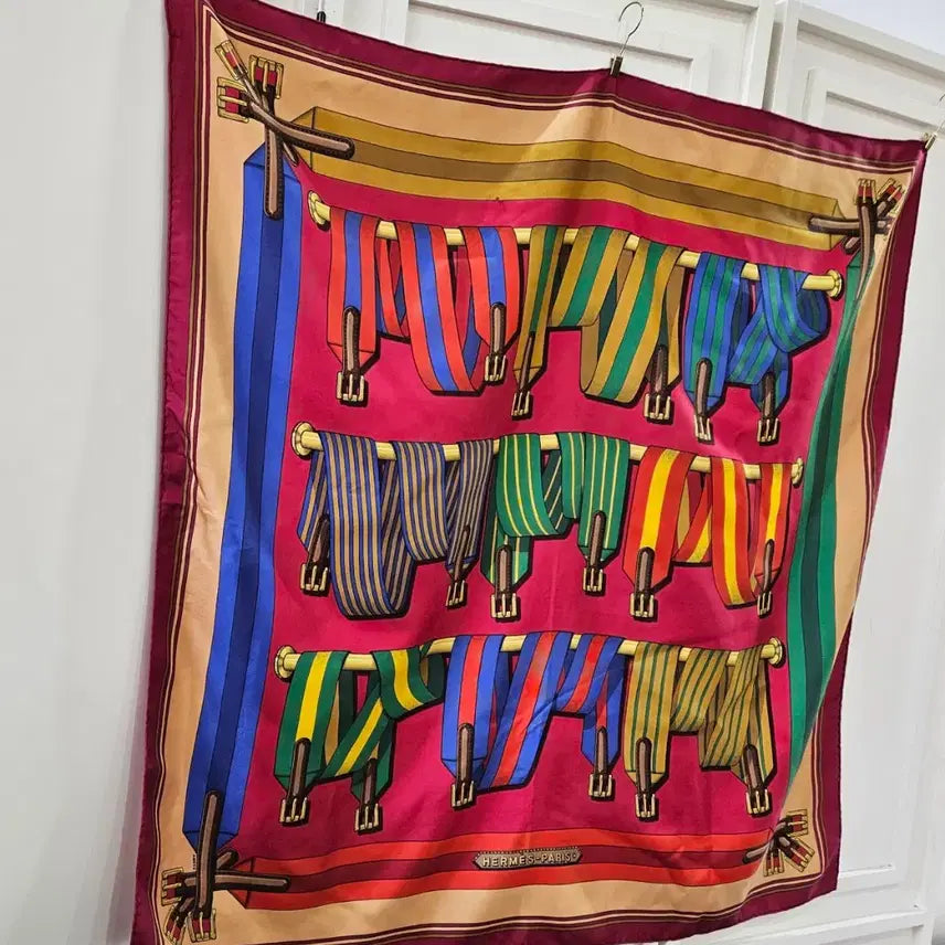 [BUNJANG] Hermes Les Sangles Silk Scarf / 에르메스(Hermes) 실크 빈티지스카프 까레