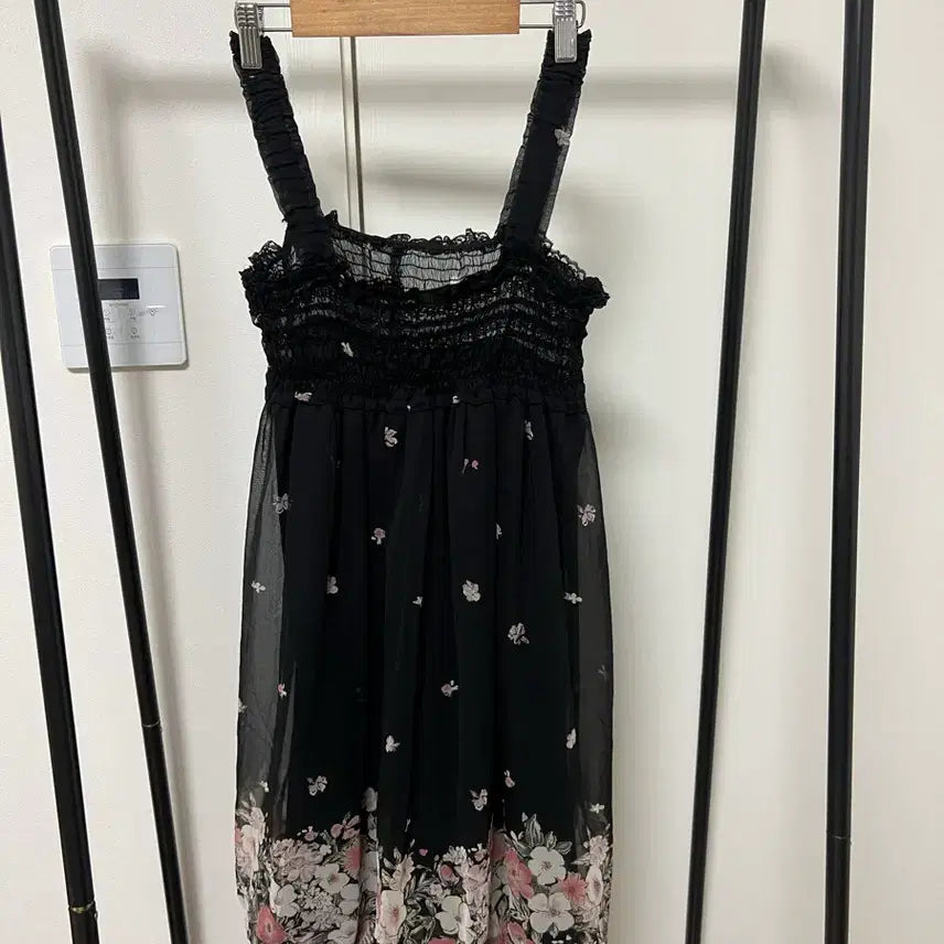 [BUNJANG] Floral Print Chiffon Cami Dress / 블랙 꽃무늬 끈 원피스 쉬폰 캉캉원피스 886