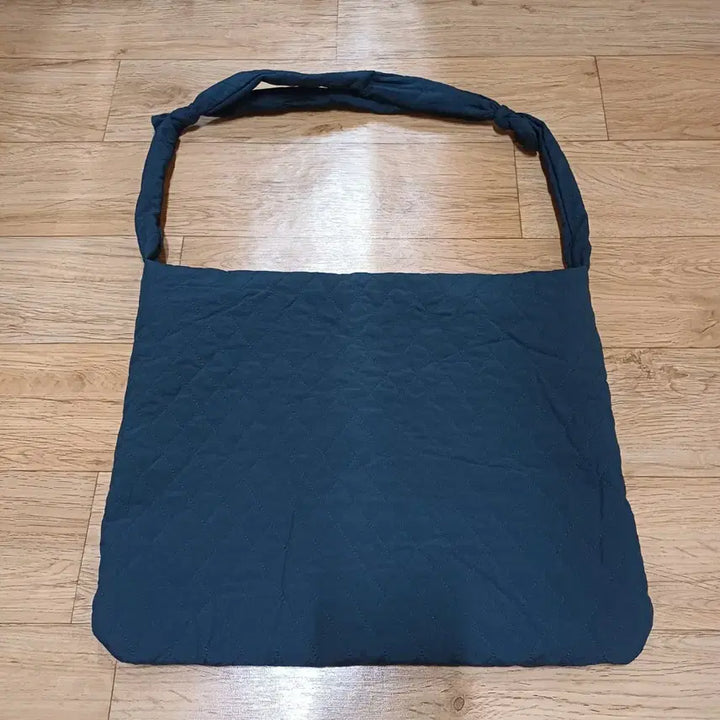 [BUNJANG] Quilted Shoulder Bag / 퀼팅 가방 미사용