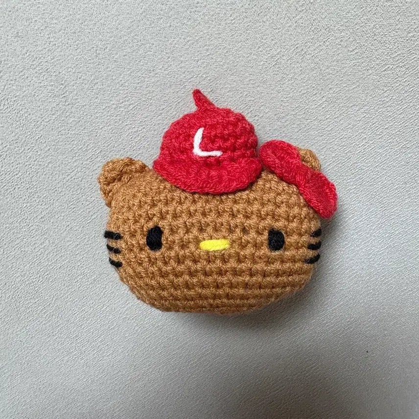 [BUNJANG] Tanning Kitty Initial Handmade Keyring Doll / 태닝키티 이니셜 핸드메이드 키링 인형