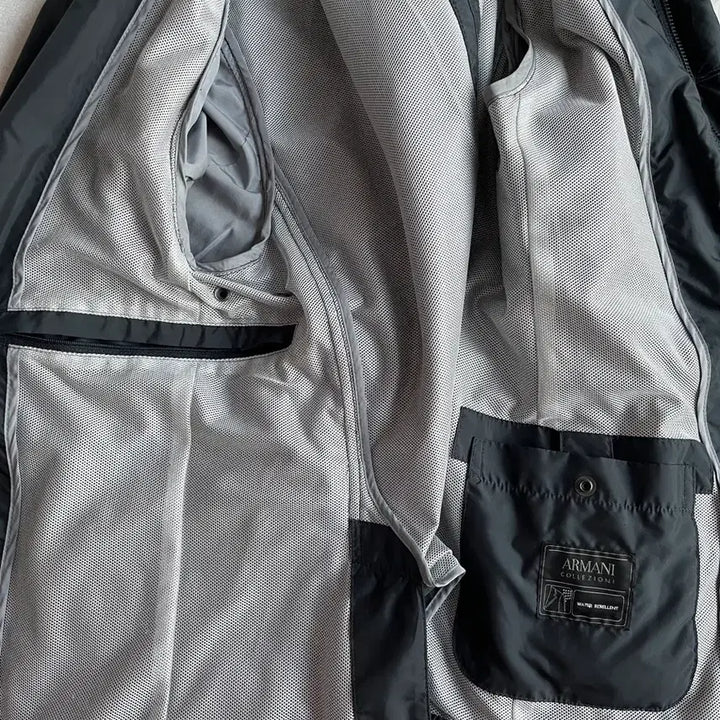 [BUNJANG] Armani Collezioni Navy Jacket / 아르마니 꼴레지오니 자켓 남녀공용 네이비