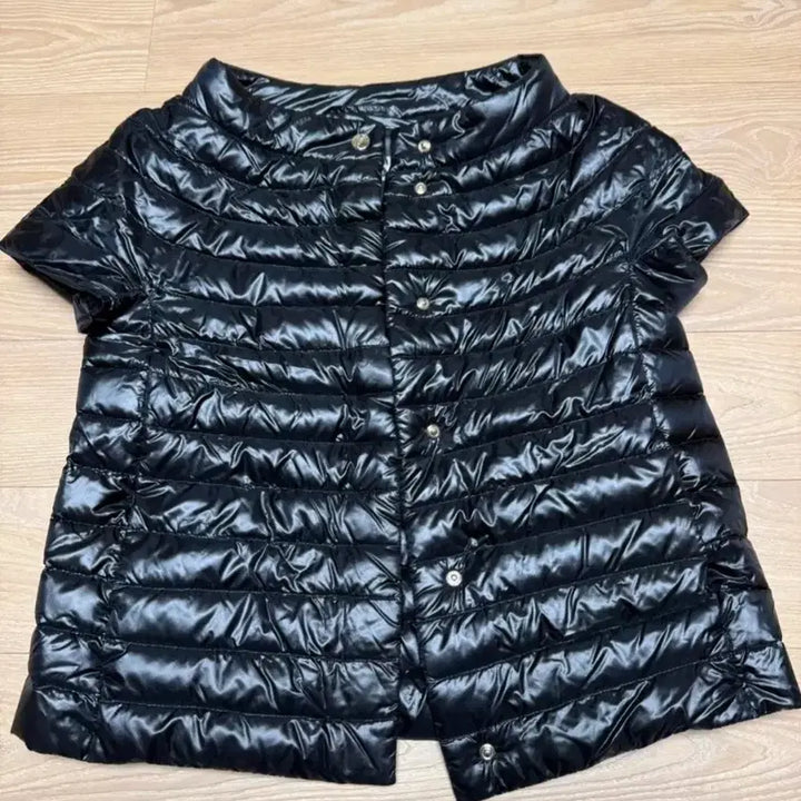 [BUNJANG] HERNO Short Sleeve Padded Vest / 에르노)조끼패딩 38