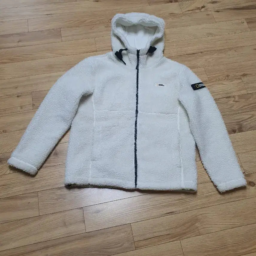 [SOLD OUT] 내셔널지오그래픽 후리스 흰색 후드집업