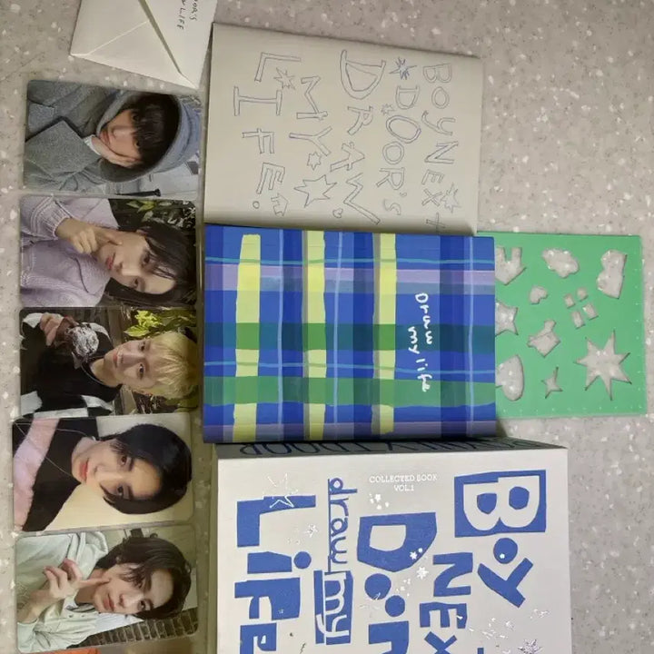 [SOLD OUT] 보이넥스트도어 콜렉트북1
