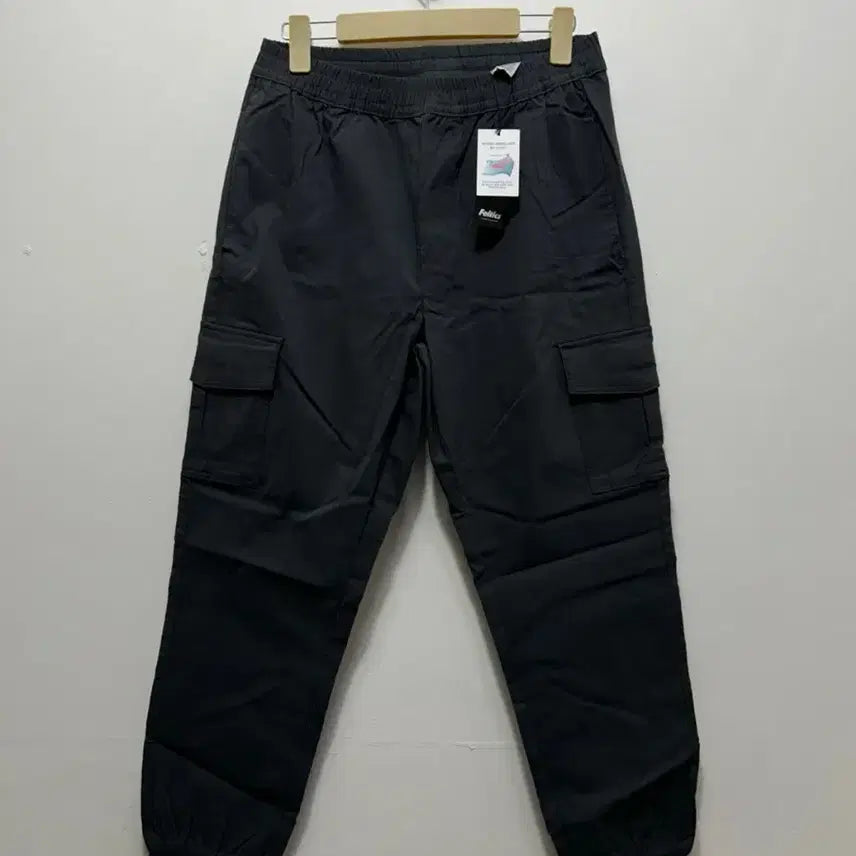 [BUNJANG] Felita Black Cargo Pants Size 32 / Felita 검정색 카고 바지 새상품 32사이즈