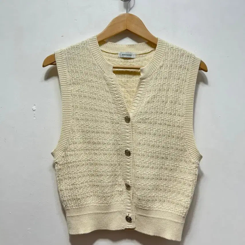 [BUNJANG] SHEMISS Ivory Knit Vest S / SHEMISS 아이보리 니트 조끼 S
