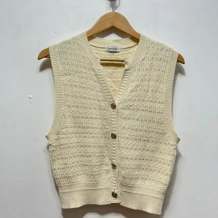 [BUNJANG] SHEMISS Ivory Knit Vest S / SHEMISS 아이보리 니트 조끼 S