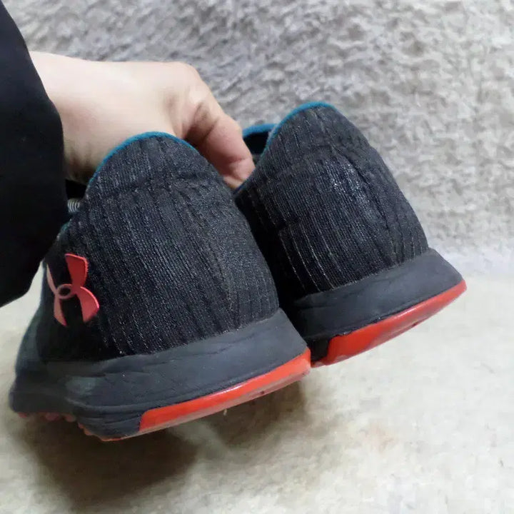 [BUNJANG] Under Armour Sneakers (Size 280) Used Shoes / 후루룩구제 280 언더아머 운동화 스니커즈 중고 신발