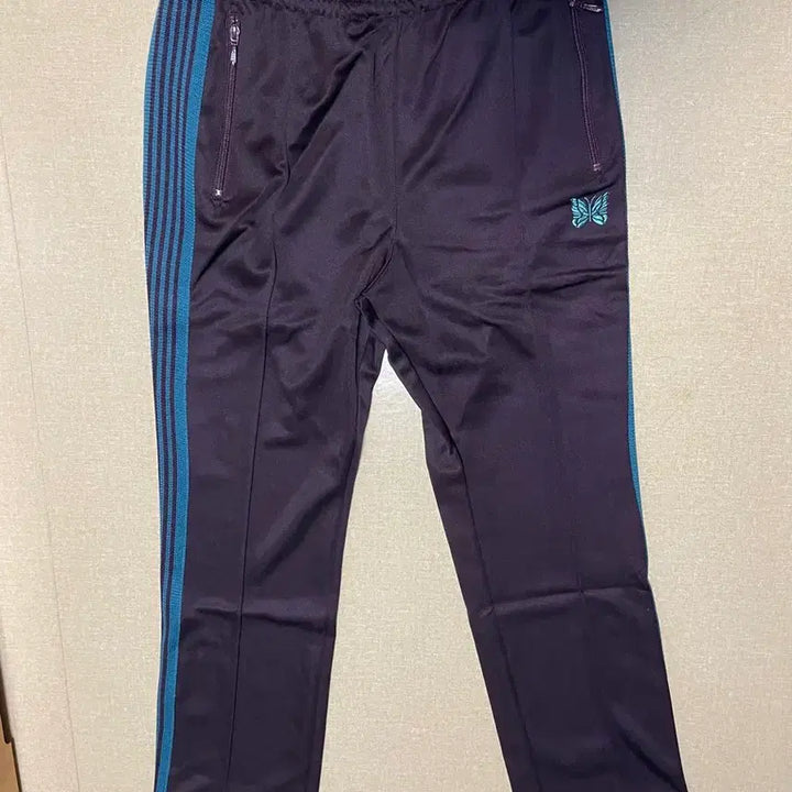 [BUNJANG] Needles Narrow Track Pants - Size M / 니들스 네로우 트랙팬츠 M사이즈