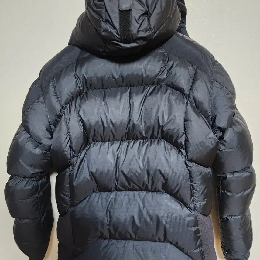 [BUNJANG] Kolon Sport Goose Down Padded Jacket / 코오롱스포츠의 850 필파워 구스다운 패딩 / m,95