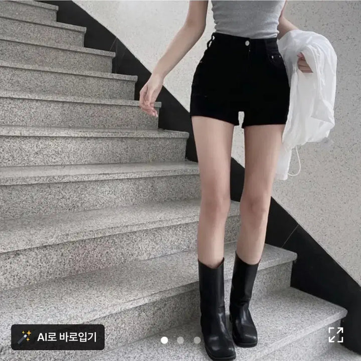 [BUNJANG] Cream Cheese Market Black High-Waisted Short Pants / 크림치즈마켓 하이웨스트 숏팬츠 블랙 에이블리
