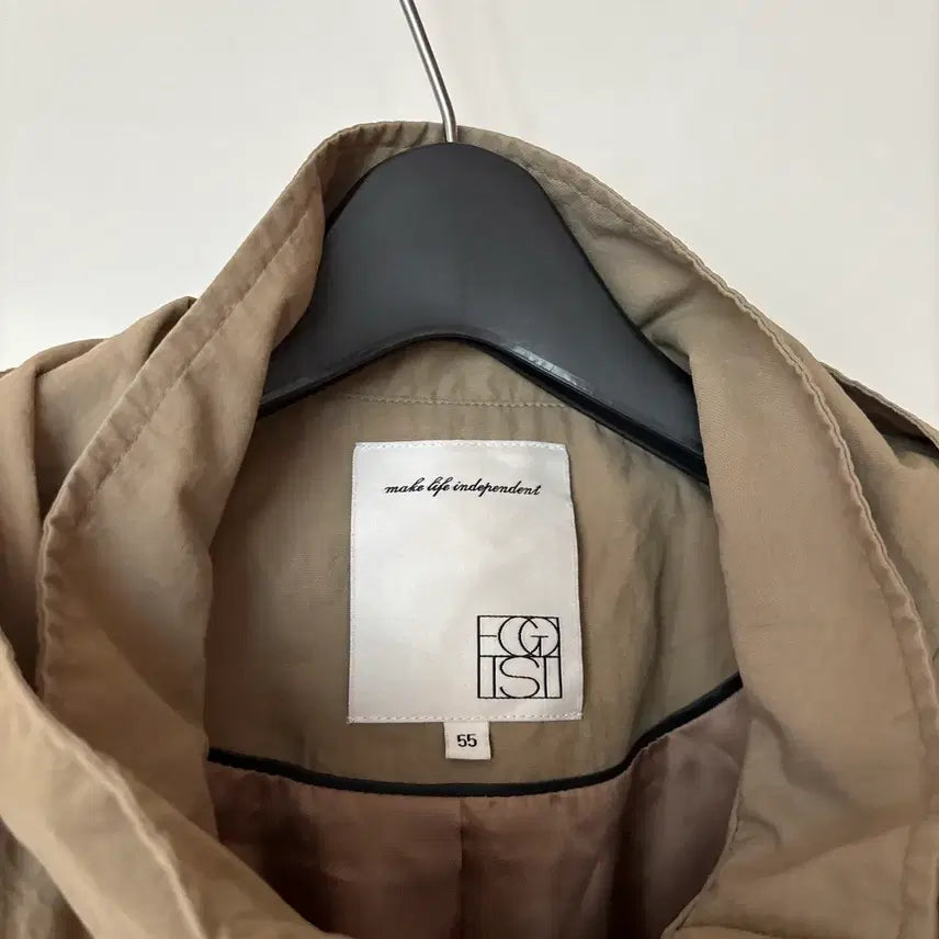 [BUNJANG] Egoist Spangle Lettering Short Field Jacket / 에고이스트 20년 바스락 스팽글 레터링 숏 야상 점퍼 스트링 벌룬 자켓