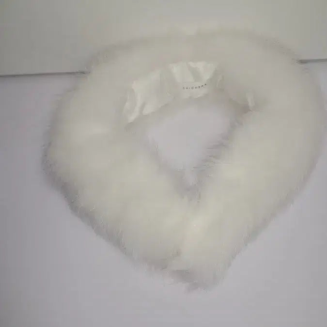 [BUNJANG] Chic Hera Natural Fur Scarf (Unworn New Item) / 시크헤라 천연모피 목도리 (미착용 새상품)