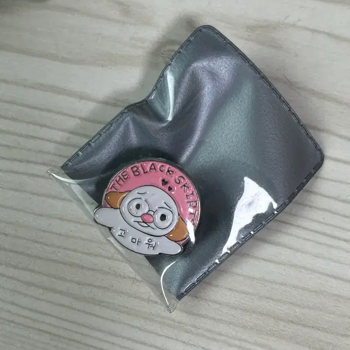 [SOLD OUT] 검정치마 뱃지