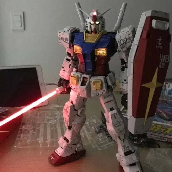 [BUNJANG] Bandai PG Unleashed First Gundam Model Kit / 반다이 PG 언리쉬드 퍼스트건담 + 델피데칼 완성품 팝니다