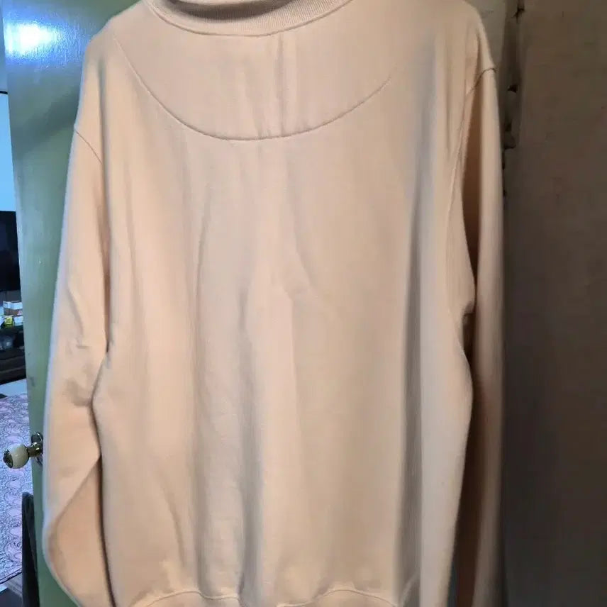 [BUNJANG] Document Highneck Sweatshirt / 도큐먼트 하이넥 맨투맨