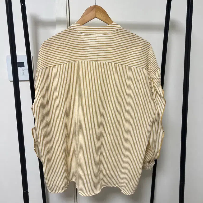 [SOLD OUT] 줄무늬 셔츠 블라우스 + 술 장식 902