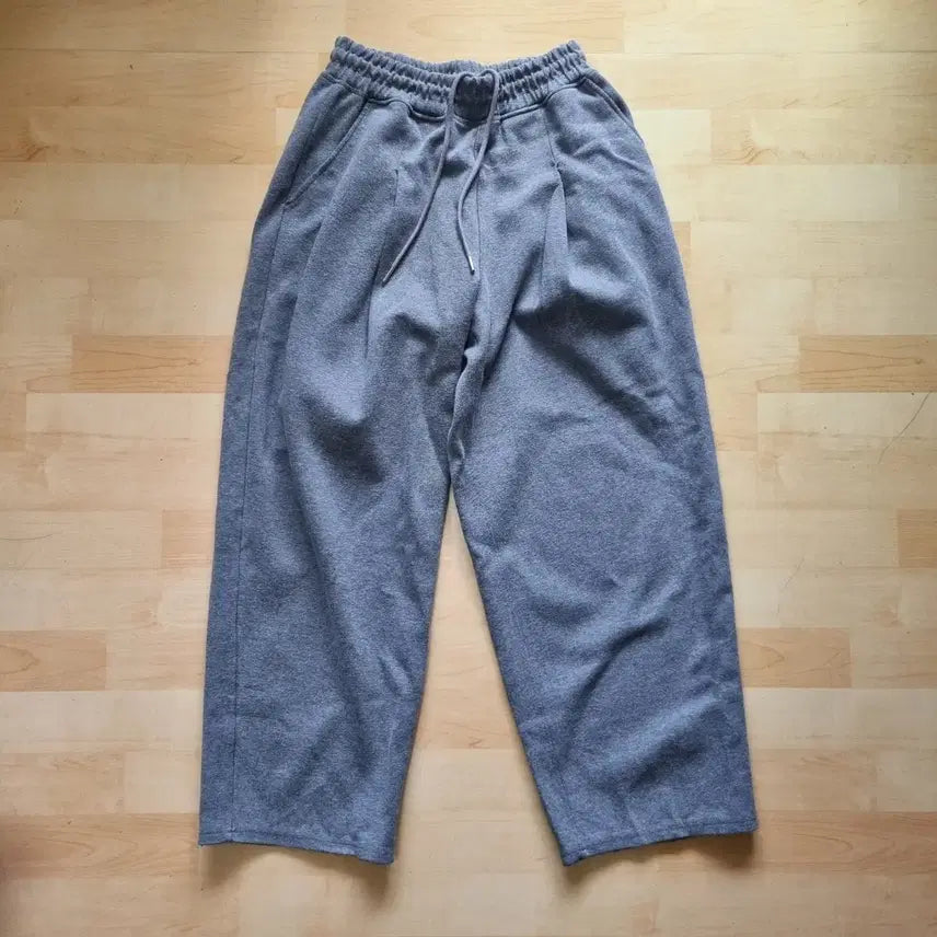 [BUNJANG] ZERO DEEP One-Tuck Sweatpants - Charcoal (M) / 제로 딥 원턱 스웻팬츠 M