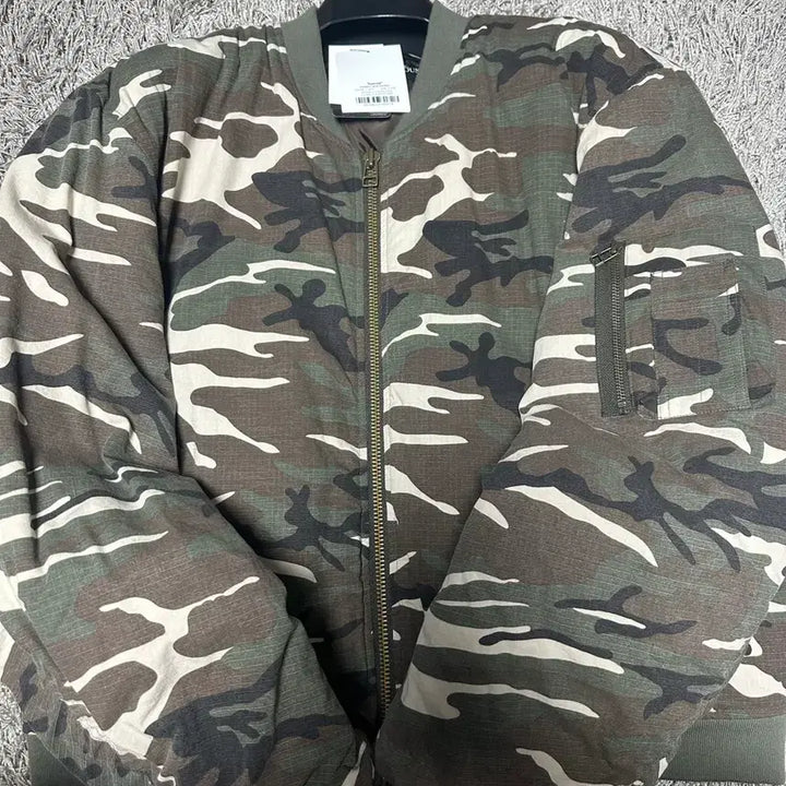 [BUNJANG] Awende Camo Bomber Jacket / [2] 어웬드 카모 봄버