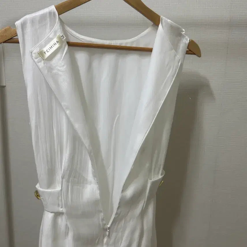 [BUNJANG] Satin White A-Line Long Dress / 새상품 샤틴 화이트 A라인 롱 원피스 민소매