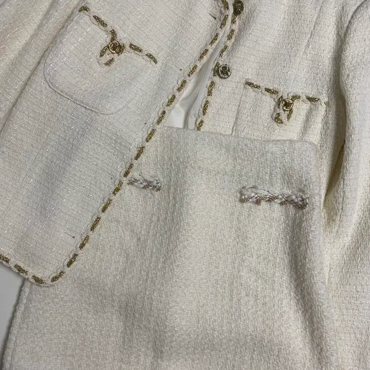 [BUNJANG] Ivory Tweed Jacket / 아이보리 금장 트위드 자켓