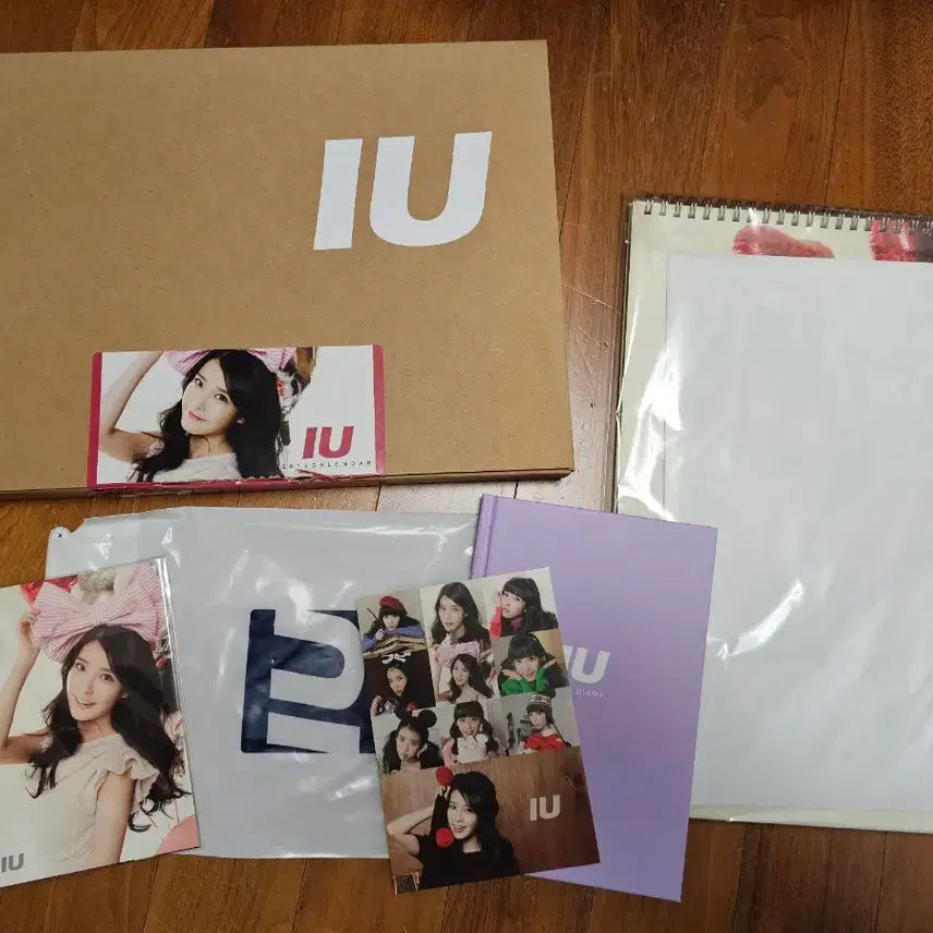 [SOLD OUT] 아이유 2012 시즌그리팅