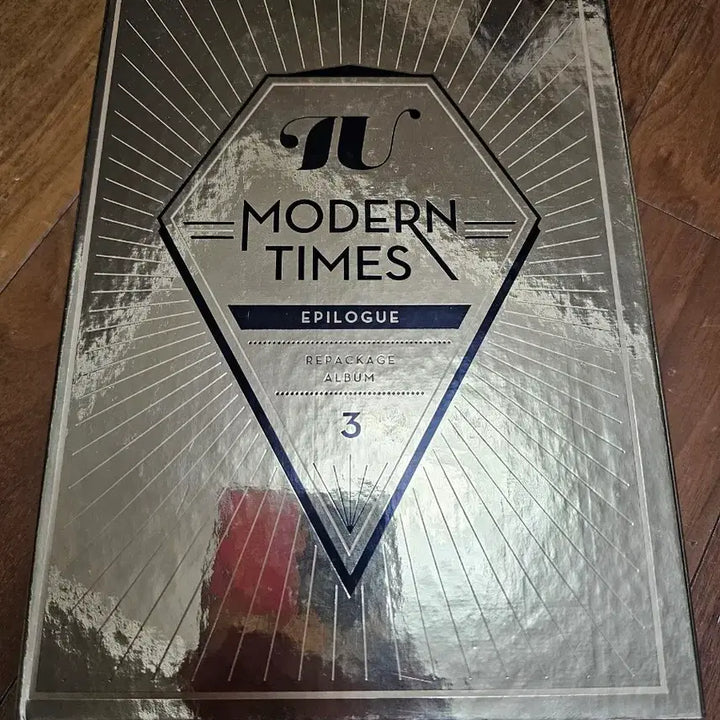 [SOLD OUT] (한정판) 아이유 3집 모던타임즈 리패키지 앨범