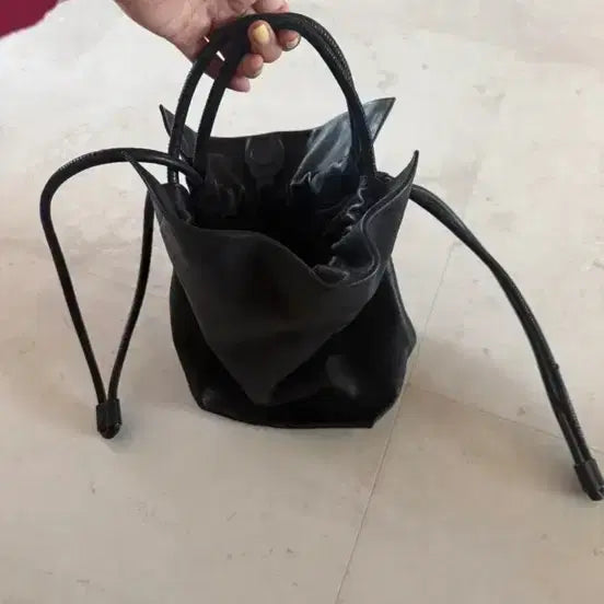 [BUNJANG] COS Bucket Bag / 코스 복조리가방