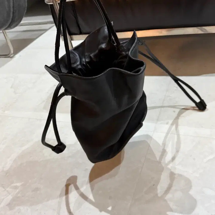 [BUNJANG] COS Bucket Bag / 코스 복조리가방