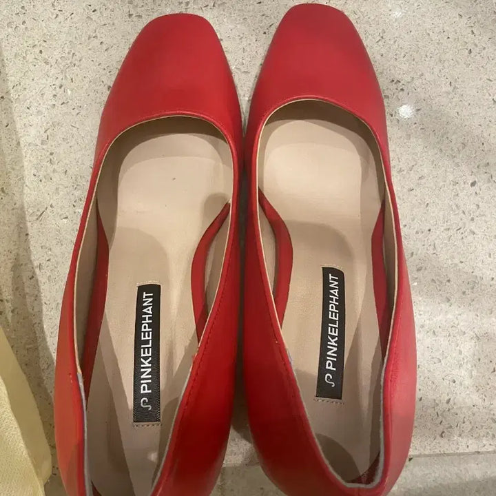 [BUNJANG] Pink Elephant Suede Flat Shoes / 핑크엘리펀트 스웨이드 플랫슈즈