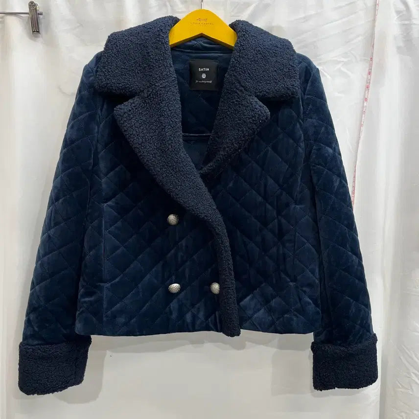 [BUNJANG] Satin Velvet Quilting Jacket / [샤틴]빅카라 벨켓 퀼팅 자켓 55