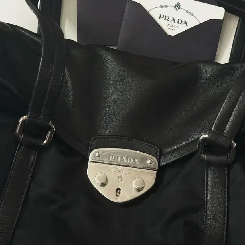[BUNJANG] Prada Tessuto Lock Nylon Tote Bag / 프라다 테수토 락 나일론 토트백 팝니다