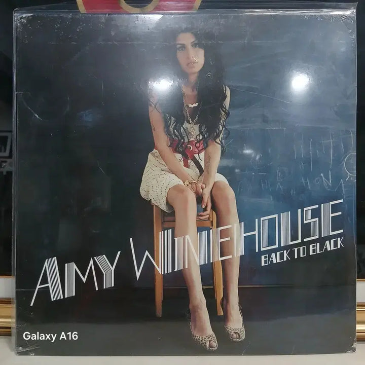 [BUNJANG] Amy Winehouse Back to Black LP (Sealed) / (미개봉)에이미 와인하우스 Back to Black LP 음반