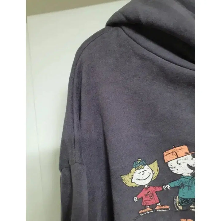 [BUNJANG] Snoopy Printing Hooded Sweatshirt Charcoal / SNOOPY 스누피 프린팅 후드티 차콜