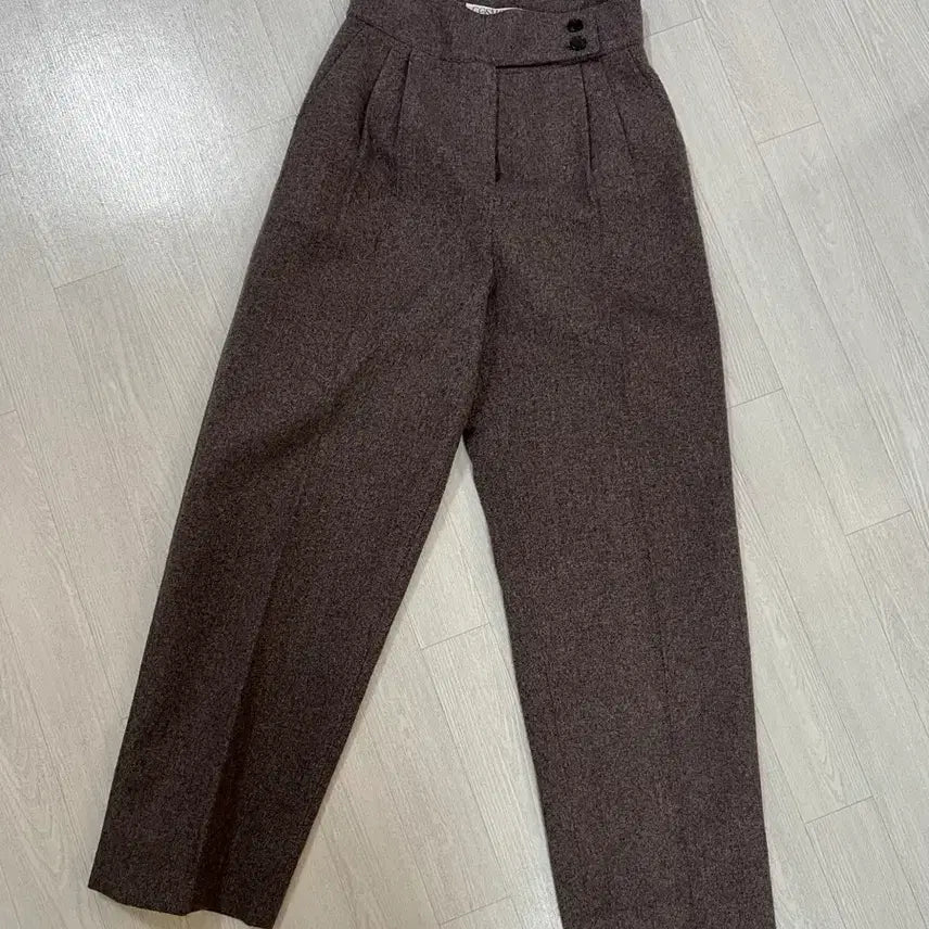 [BUNJANG] Cosmos Pants Size 2 / 코스모스 팬츠 2사이즈