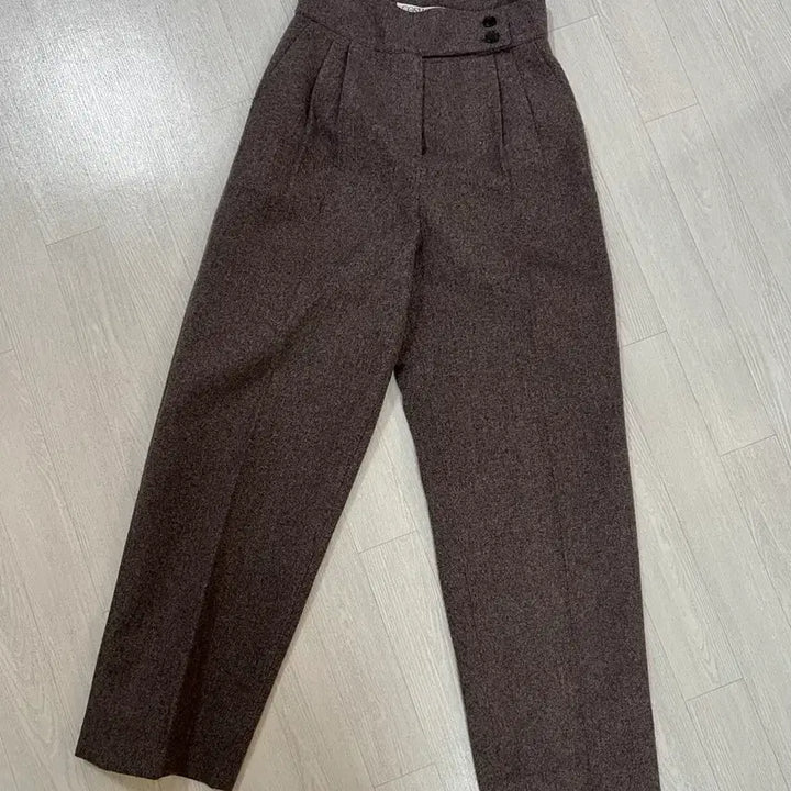 [BUNJANG] Cosmos Pants Size 2 / 코스모스 팬츠 2사이즈