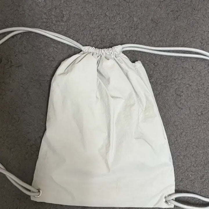 [BUNJANG] WOODZ Pizza Boy Bag / 우즈 woodz 피자보이 가방