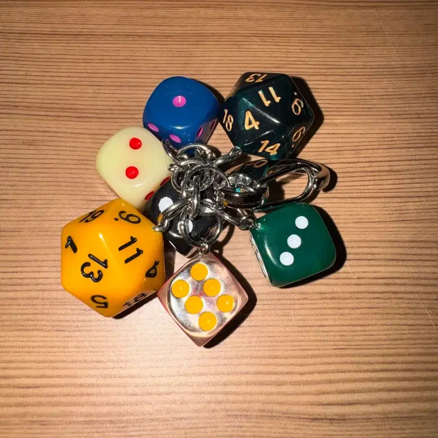 [BUNJANG] Dice Keychain / 주사위키링 새상품