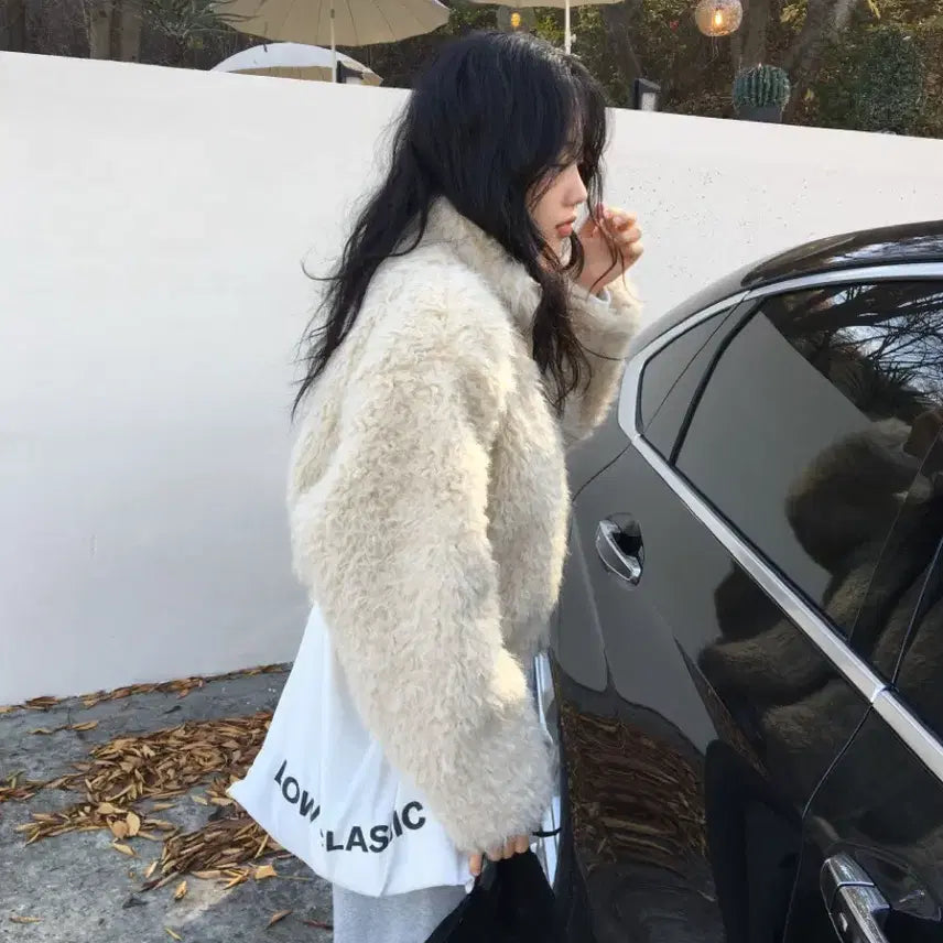 [BUNJANG] Meaning Out Faux Fur Jacket Ivory / 미닝아웃 퍼 자켓  / 아이보리 [새상품]