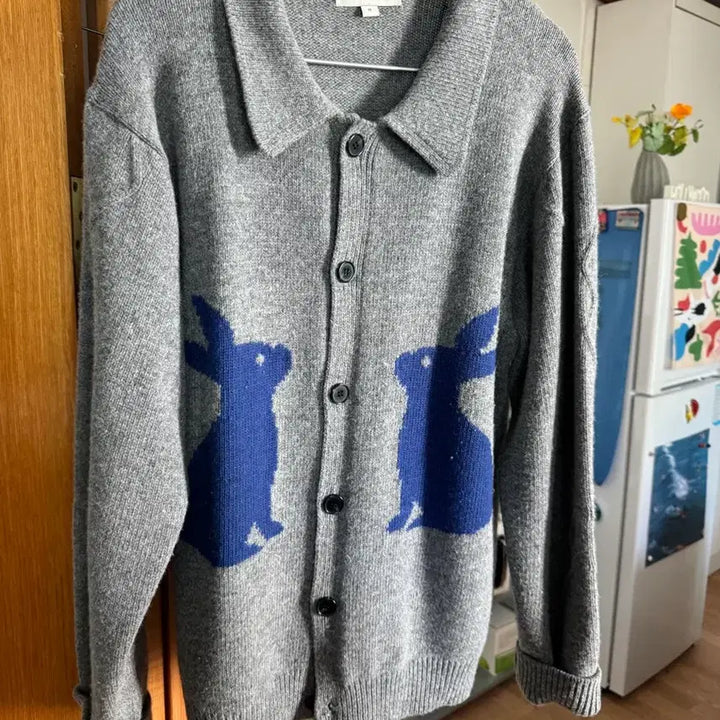 [BUNJANG] Shirter Embroidered Rabbit Cardigan / 셔터 SHIRTER 토끼 자수 가디건