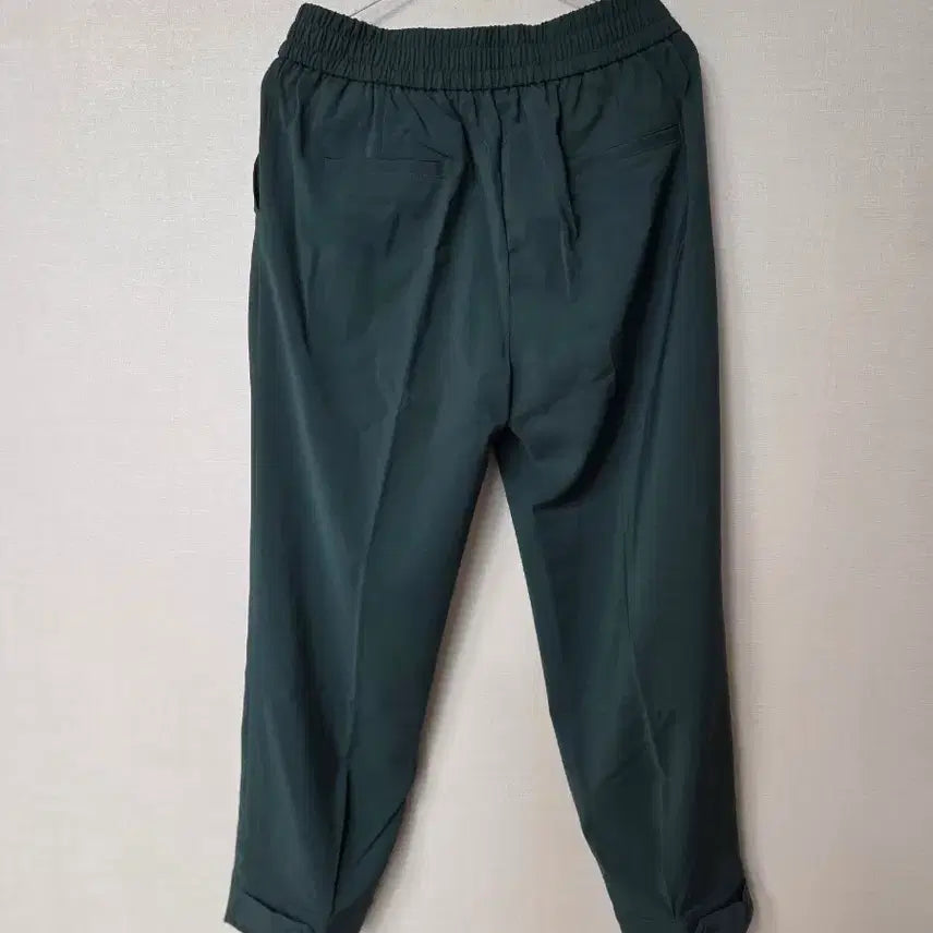 [BUNJANG] Dark Green Jogger Style Pants (Spring/Early Summer) / 봄 조거 스타일 팬츠 77