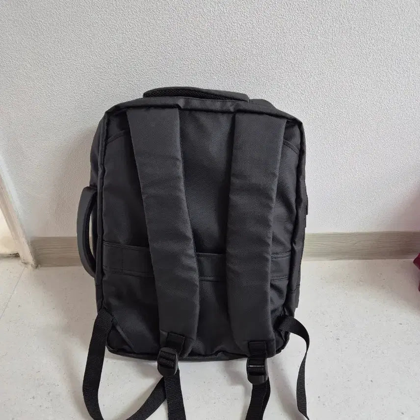 [BUNJANG] Black Backpack / 블랙 백팩 가방