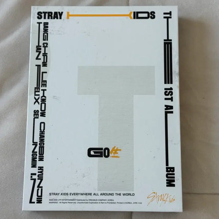 [BUNJANG] Stray Kids Han Signed Album / 스트레이키즈 한 한지성 고생 싸인 앨범